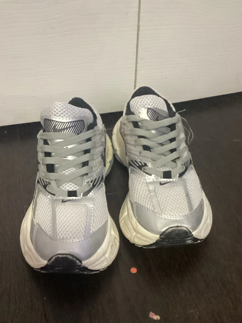 Nike Kids Silver Gray White Mesh Athletic Sneakers